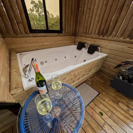 Rustico Glamping Hotel Santa Elena  Exterior photo